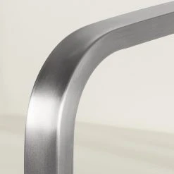 Fredriks Chaises cantilever Augusta I (lot de 2) - Cuir Aude: Créme - Avec accoudoirs -Chaises Soldes 1000064496 201021 10340800075 DETAILS P000000001000064496