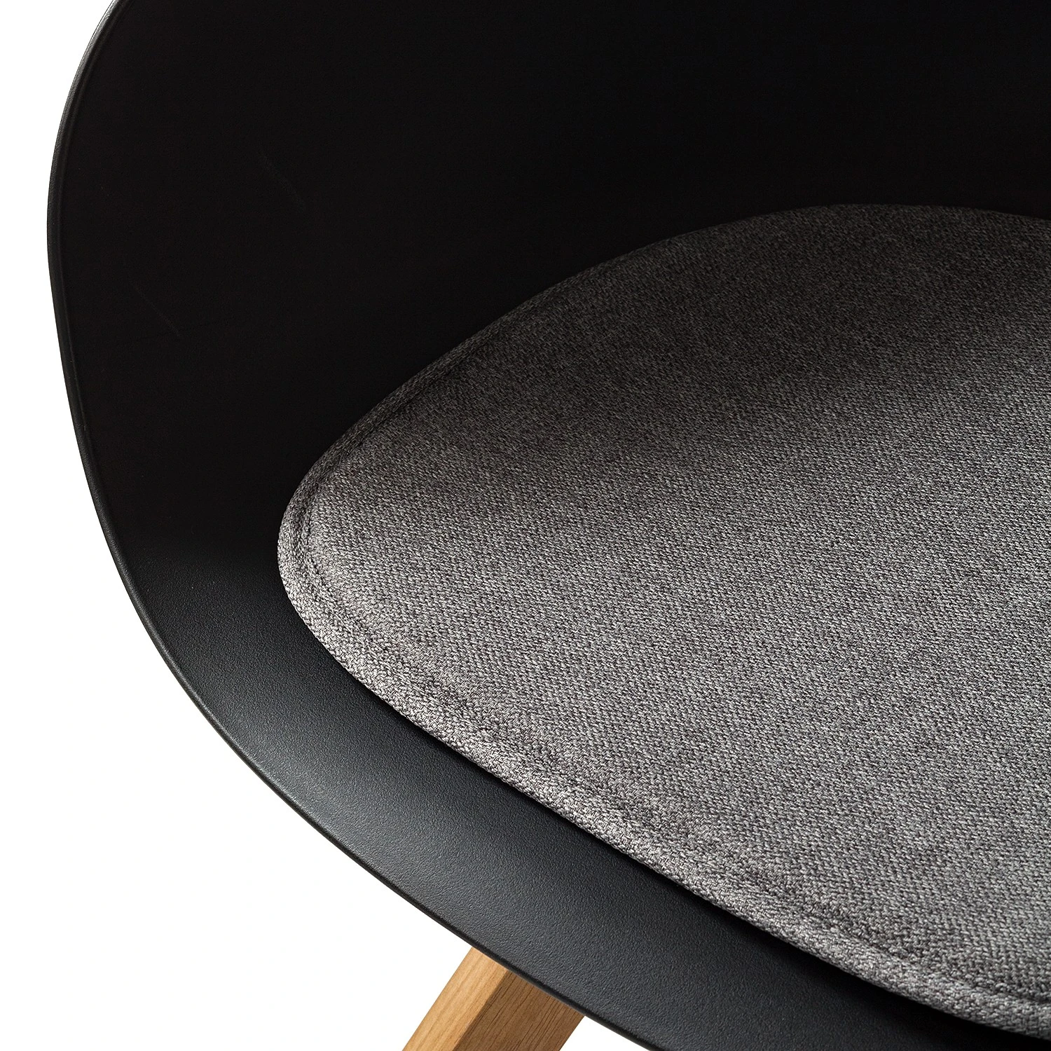 Mørteens Chaises à accoudoirs Skelde I - Matière plastique / Hévéa massif - Noir - Lot de 2 14 Mørteens Chaises à accoudoirs Skelde I - Matière plastique / Hévéa massif - Noir - Lot de 2 – Image 12