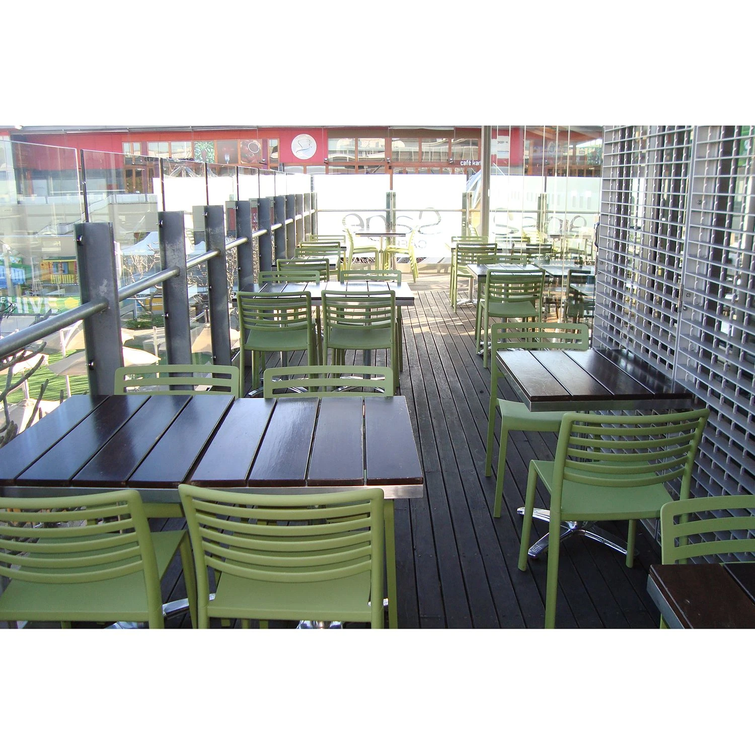 Blanke Design Chaises Lama (lot de 2) - Matière plastique - Vert pistache 4 Blanke Design Chaises Lama (lot de 2) - Matière plastique - Vert pistache – Image 2