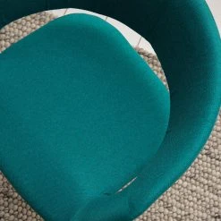 Mørteens Chaise à accoudoirs Buggio - Tissu / Hévéa massif - Tissu Cors: Pétrole - 1 chaise -Chaises Soldes 1000164525 210602 06321400006 DETAILS P000000001000164525