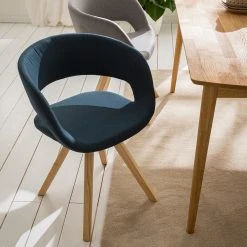 Mørteens Chaise à accoudoirs Buggio - Tissu / Hévéa massif - Tissu Cors: Bleu jean - 1 chaise -Chaises Soldes 1000164526 210208 08242400033 MOOD DETAILS P000000001000164526 mood