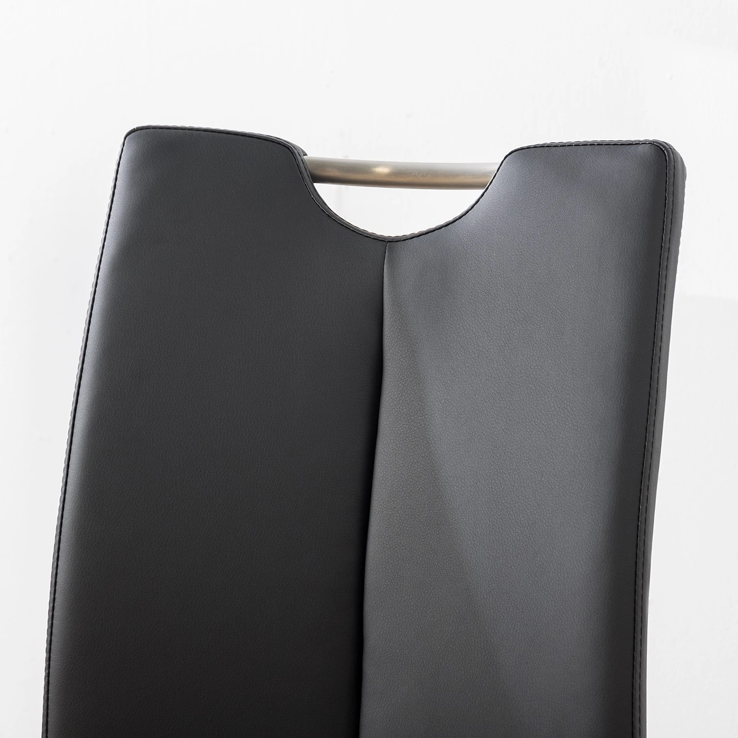 Fredriks Chaises cantilever Ratos (lot de 2) - Imitation cuir / Acier inoxydable - Noir 16 Fredriks Chaises cantilever Ratos (lot de 2) - Imitation cuir / Acier inoxydable - Noir – Image 14