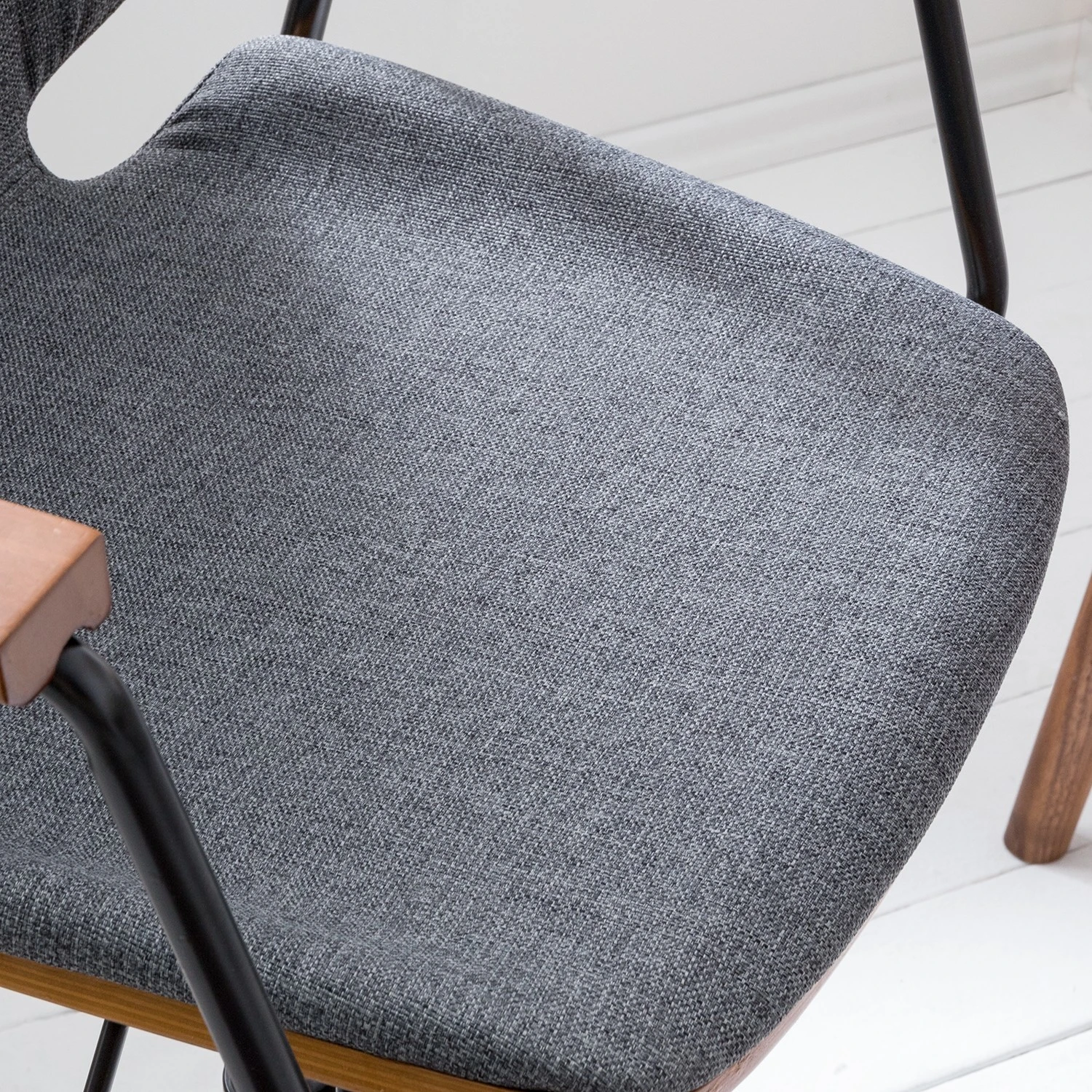 Studio Copenhagen Chaise de bureau pivotante Ganalu I - Tissu / acier 11 Studio Copenhagen Chaise de bureau pivotante Ganalu I - Tissu / acier – Image 9