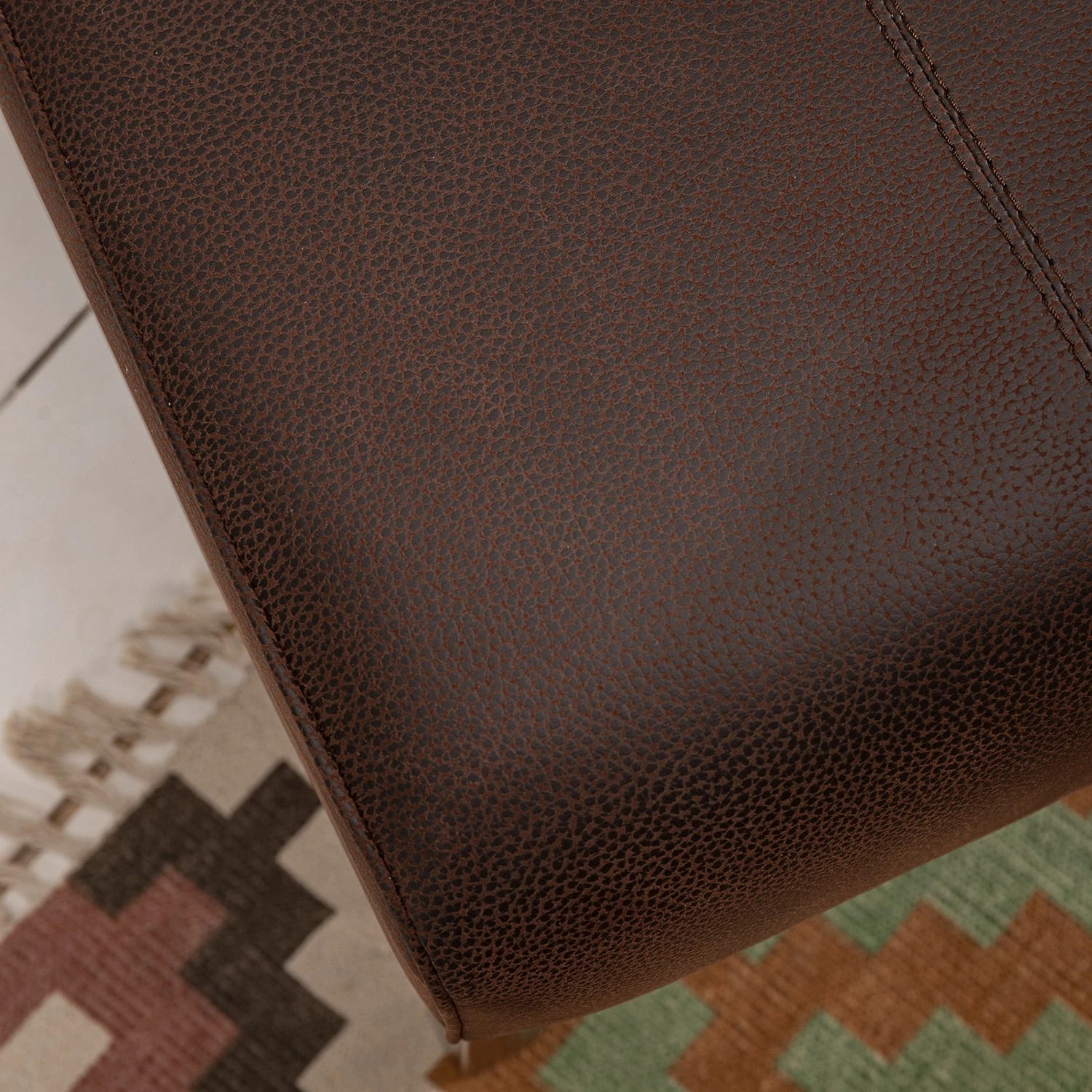 Ars Natura Chaises Julio (lot de 2) - Imitation cuir / Rotin - Marron vintage / Marron clair chiné 13 Ars Natura Chaises Julio (lot de 2) - Imitation cuir / Rotin - Marron vintage / Marron clair chiné – Image 11