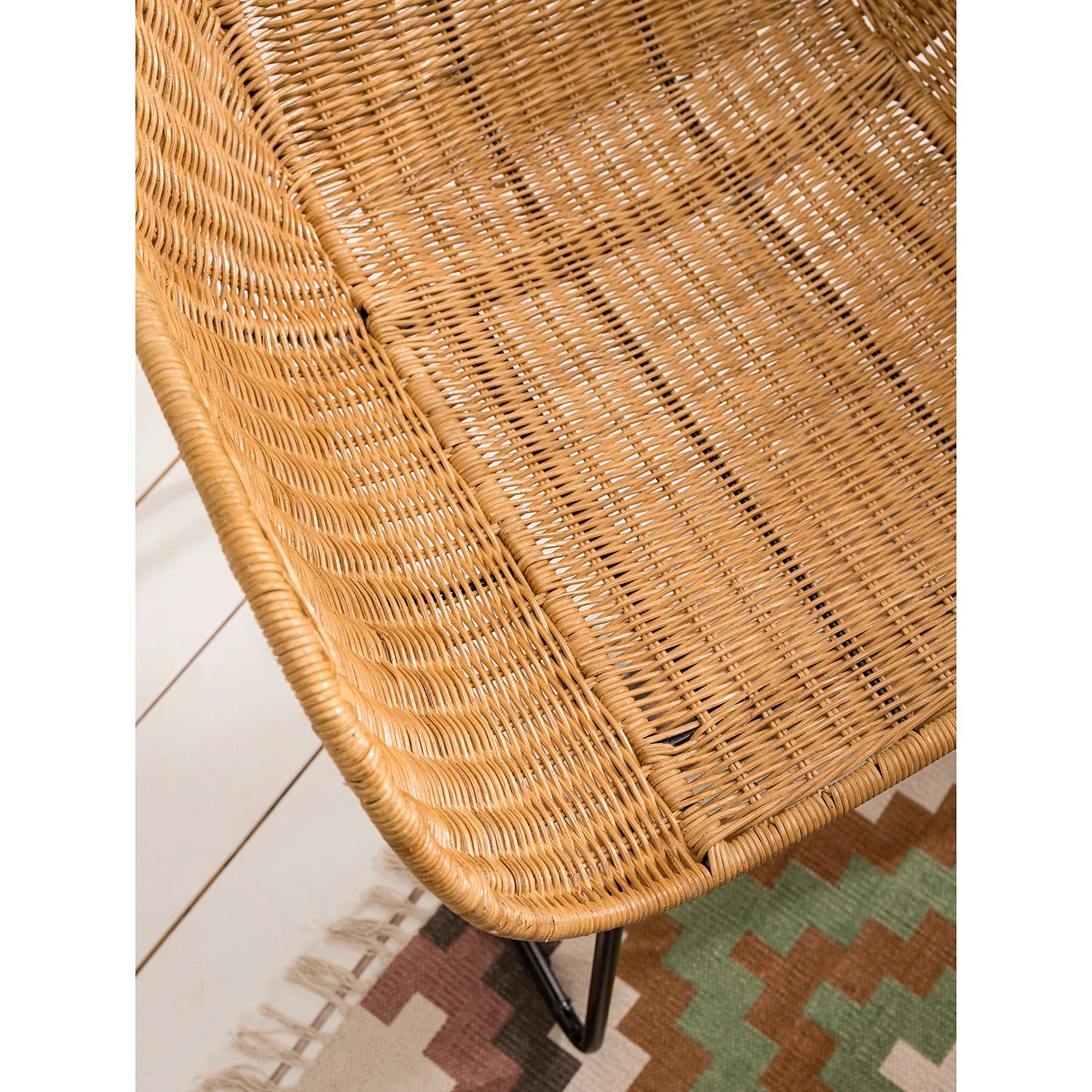 Ars manufacti Chaises à accoudoirs Vuna - Rotin / Métal - Rotin naturel / Noir 15 Ars manufacti Chaises à accoudoirs Vuna - Rotin / Métal - Rotin naturel / Noir – Image 13