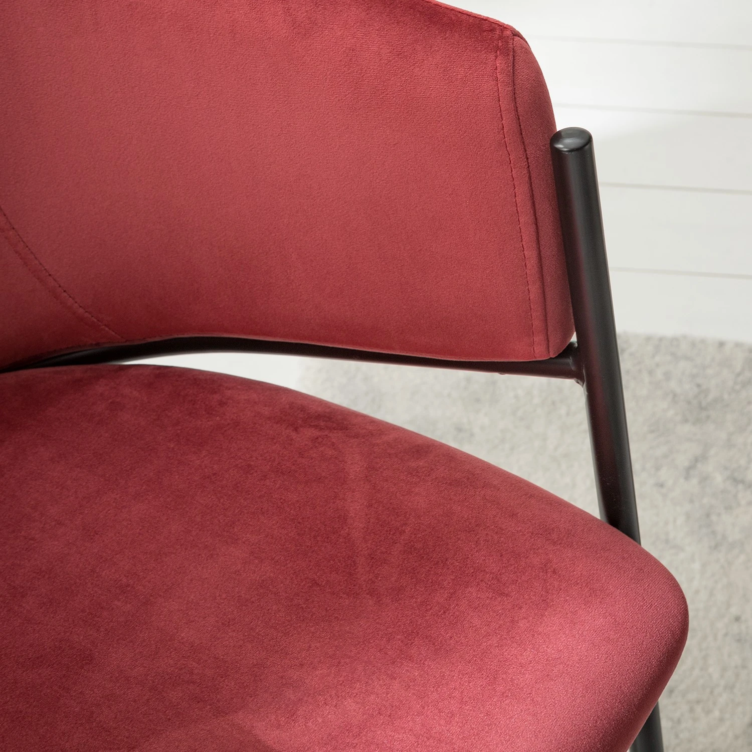 Mørteens Chaise à accoudoirs Koloa I - Velours / Acier - Bordeaux / Noir 15 Mørteens Chaise à accoudoirs Koloa I - Velours / Acier - Bordeaux / Noir – Image 13