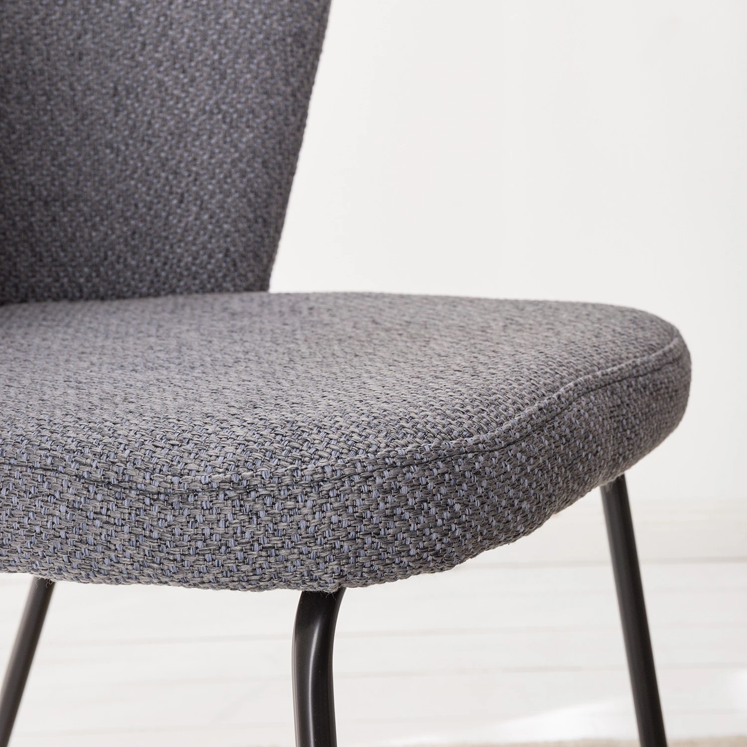 Mørteens Chaises à accoudoirs Tulia - Tissu / Acier - Gris foncé / Noir 17 Mørteens Chaises à accoudoirs Tulia - Tissu / Acier - Gris foncé / Noir – Image 15