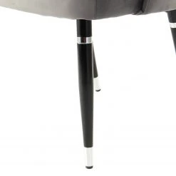 Kayoom Chaises capitonnées Courtney (lot de 2) - Velours / Partiellement en eucalyptus massif - Gris / Argenté 14 Kayoom Chaises capitonnées Courtney (lot de 2) - Velours / Partiellement en eucalyptus massif - Gris / Argenté -Chaises Soldes 1000214239 200529 06085600484 DETAILS P000000001000214239