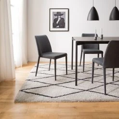 Fredriks Chaises Randle (lot de 2) - Tissu / Fer - Gris 27 Fredriks Chaises Randle (lot de 2) - Tissu / Fer - Gris -Chaises Soldes 1000216622 210311 09362100001 MOOD DETAILS P000000001000216622 mood