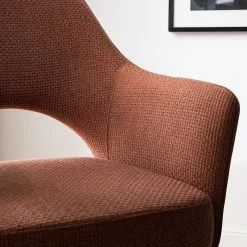 Fredriks Chaise à accoudoirs Tustin - Tissu / Métal - Marron rouille / Noir mat 31 Fredriks Chaise à accoudoirs Tustin - Tissu / Métal - Marron rouille / Noir mat -Chaises Soldes 1000218415 210311 12215300002 DETAILS P000000001000218415