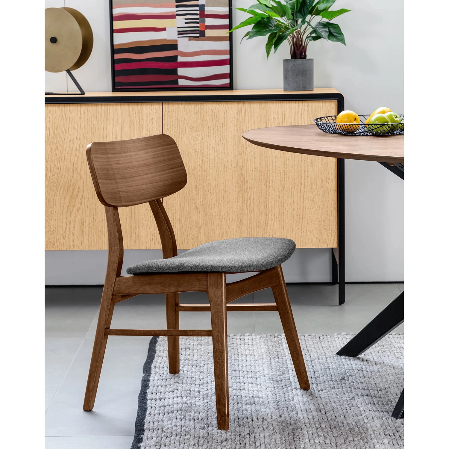 Norrwood Chaises Varkaus II (lot de 2) - Tissu /Placage noyer et hévéa massif - Gris / Noyer 5 Norrwood Chaises Varkaus II (lot de 2) - Tissu /Placage noyer et hévéa massif - Gris / Noyer – Image 3