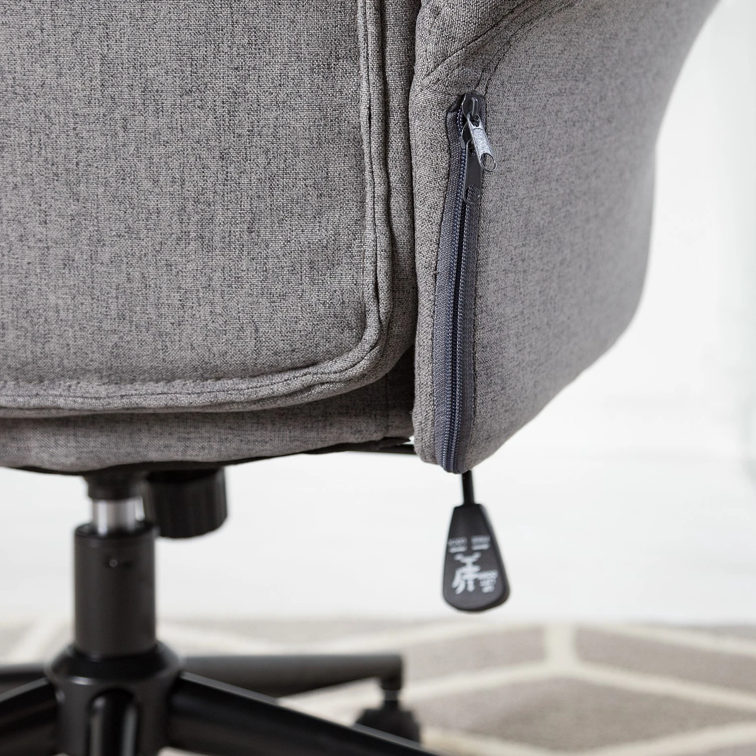 Furnitive Chaise de bureau Barking - (avec fonction massage) - Tissage à plat / Métal - Gris / Noir 19 Furnitive Chaise de bureau Barking - (avec fonction massage) - Tissage à plat / Métal - Gris / Noir – Image 17