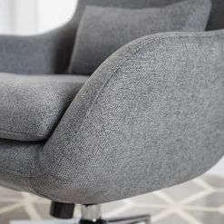 Furnitive Chaise de bureau massant Barnard - (avec fonction massage) Tissu / Métal - Gris clair / Chrome 26 Furnitive Chaise de bureau massant Barnard - (avec fonction massage) Tissu / Métal - Gris clair / Chrome -Chaises Soldes 1000272624 220629 022 MOOD DETAILS P000000001000272624 mood