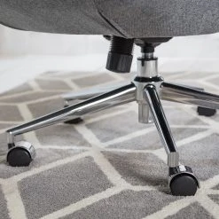 Furnitive Chaise de bureau massant Barnard - (avec fonction massage) Tissu / Métal - Gris clair / Chrome 28 Furnitive Chaise de bureau massant Barnard - (avec fonction massage) Tissu / Métal - Gris clair / Chrome -Chaises Soldes 1000272624 220629 024 MOOD DETAILS P000000001000272624 mood