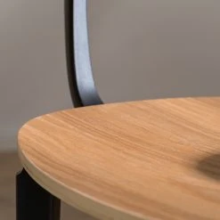 Studio Copenhagen Chaises à accoudoirs Day (lot de 2) - Contreplaqué / Matière plastique - Imitation chêne / Noir 22 Studio Copenhagen Chaises à accoudoirs Day (lot de 2) - Contreplaqué / Matière plastique - Imitation chêne / Noir -Chaises Soldes 1000273479 220915 025 MOOD DETAILS P000000001000273479 mood