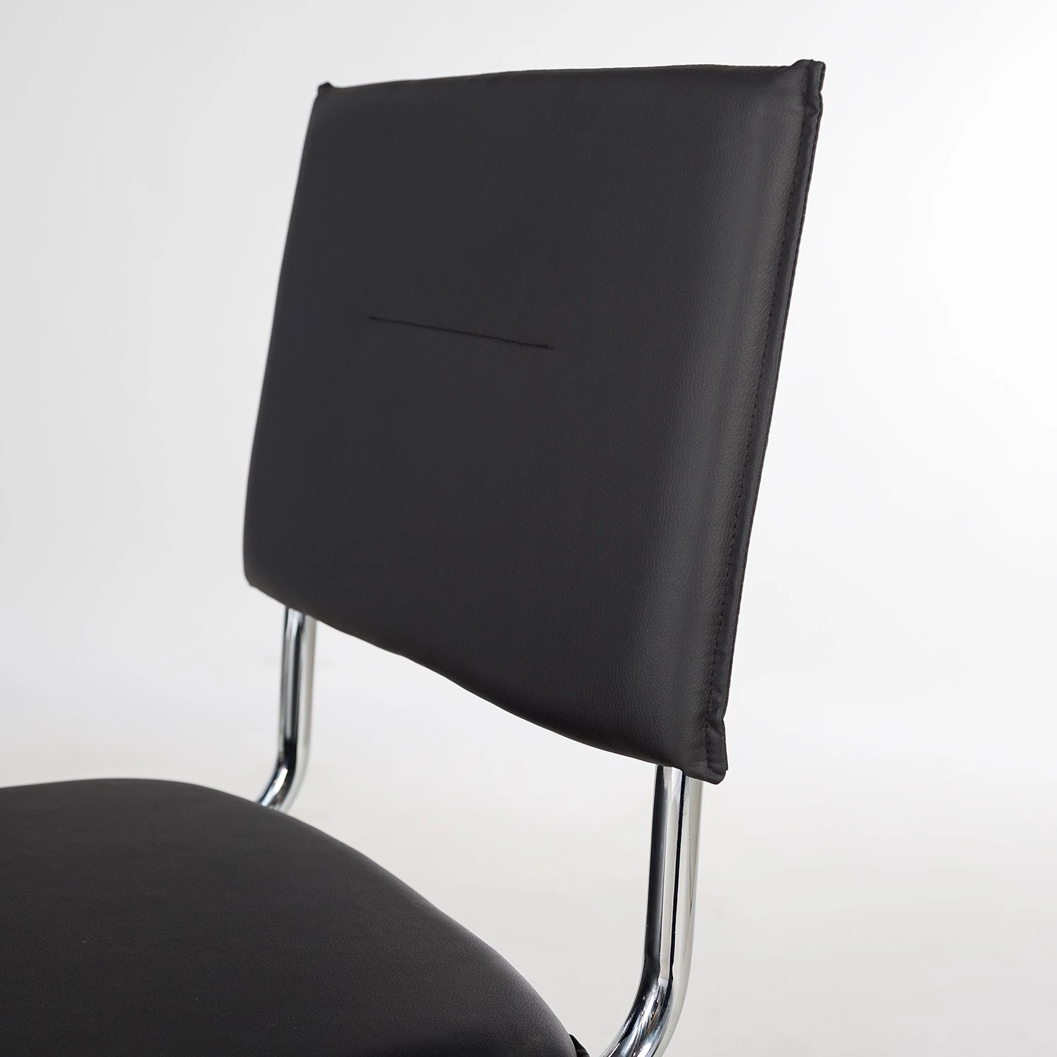 Fredriks Chaises cantilever Elane (lot de 2) 8 Fredriks Chaises cantilever Elane (lot de 2) – Image 6