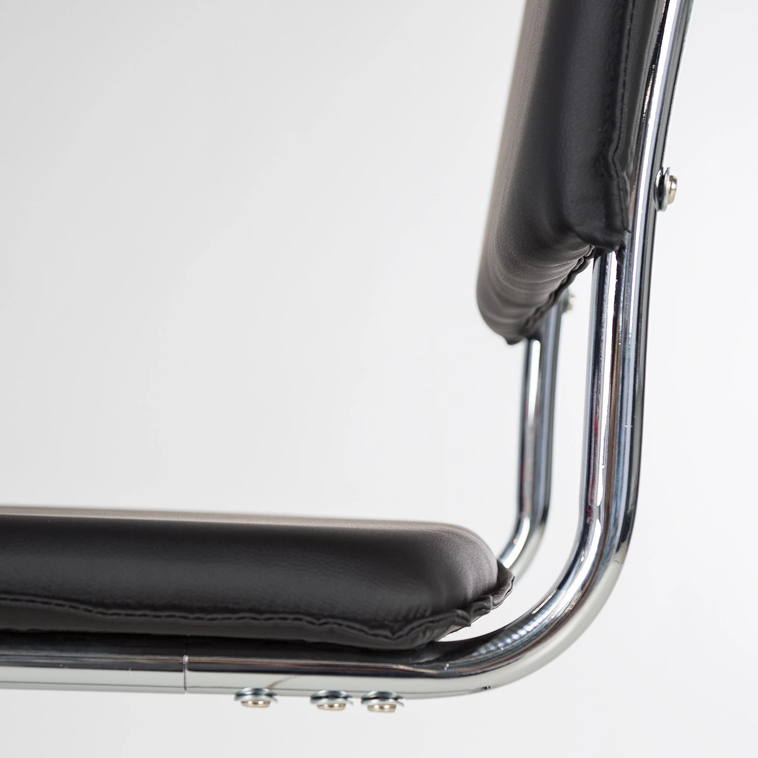 Fredriks Chaises cantilever Elane (lot de 2) 9 Fredriks Chaises cantilever Elane (lot de 2) – Image 7