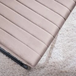 Jack & Alice Chaises cantilever Fillan (lot de 2) - Beige clair -Chaises Soldes 1000281753 220615 120 DETAILS P000000001000281753