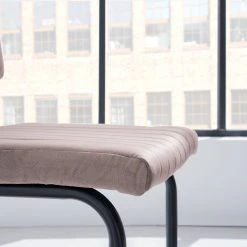 Jack & Alice Chaises cantilever Fillan (lot de 2) - Beige clair -Chaises Soldes 1000281753 220615 130 DETAILS P000000001000281753