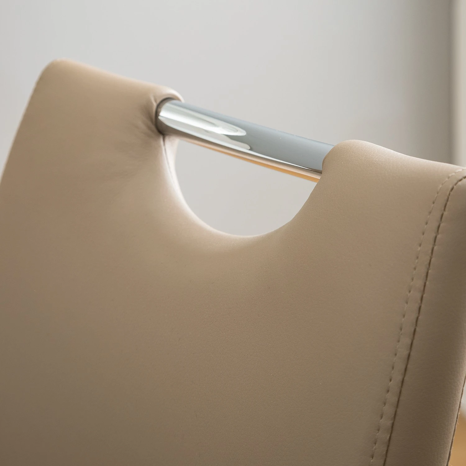 Fredriks Chaise cantilever Amanda I - Lot de 4 15 Fredriks Chaise cantilever Amanda I - Lot de 4 – Image 13