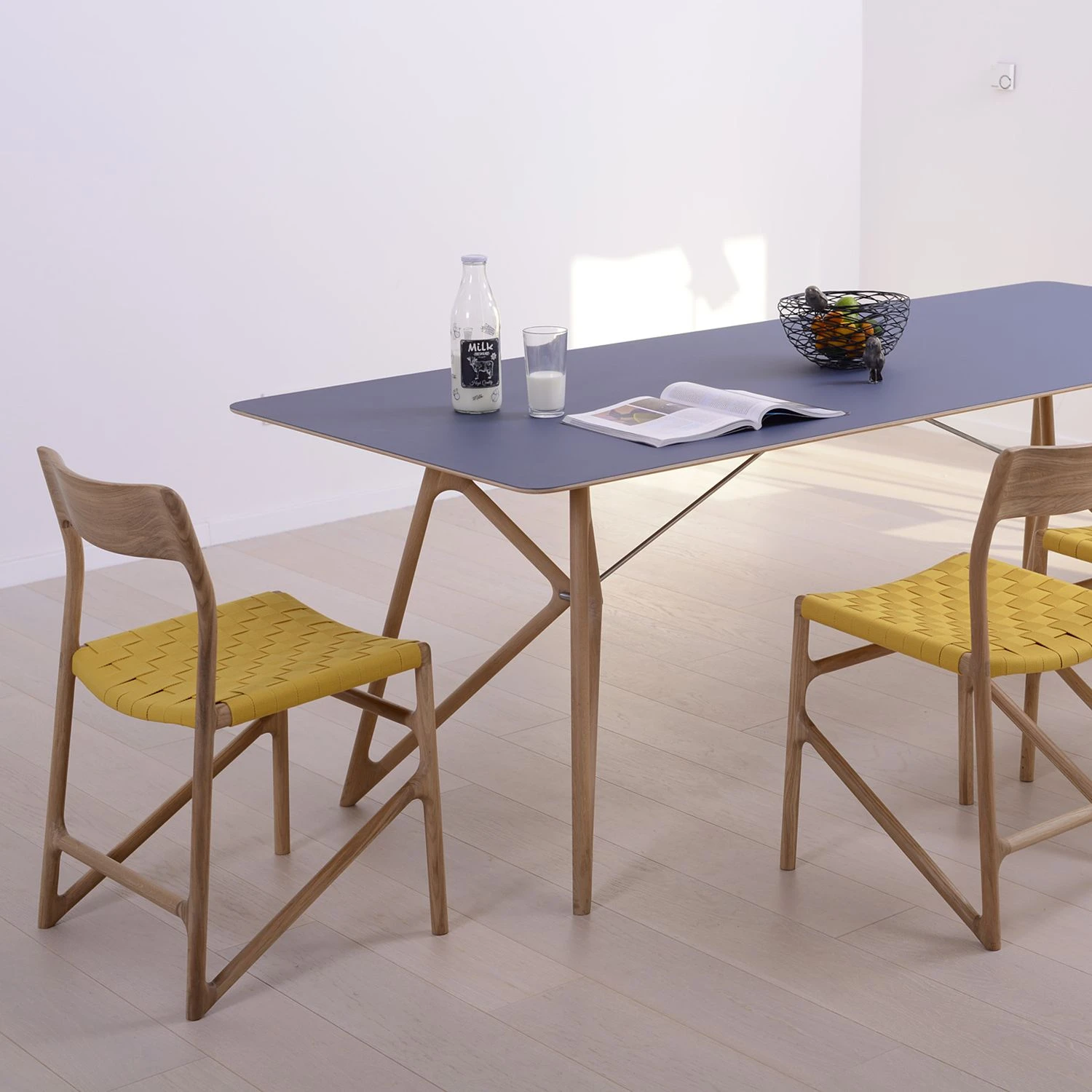 Studio Copenhagen Chaises Fleek - Jaune - Lot de 2 - Sans accoudoirs 5 Studio Copenhagen Chaises Fleek - Jaune - Lot de 2 - Sans accoudoirs – Image 3